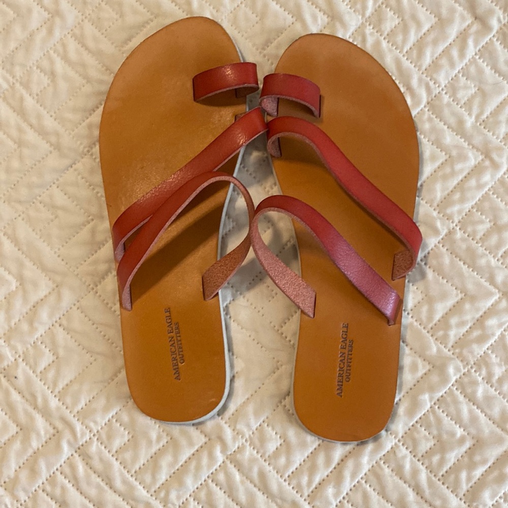 American eagle flip flops